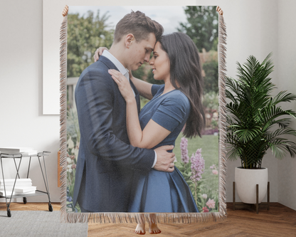 Personalized Couple Blanket – Custom Photo Blanket, Wedding Gift for Couple, Anniversary Gift, Valentine’s Day Gift, Woven Blanket with Names and Date